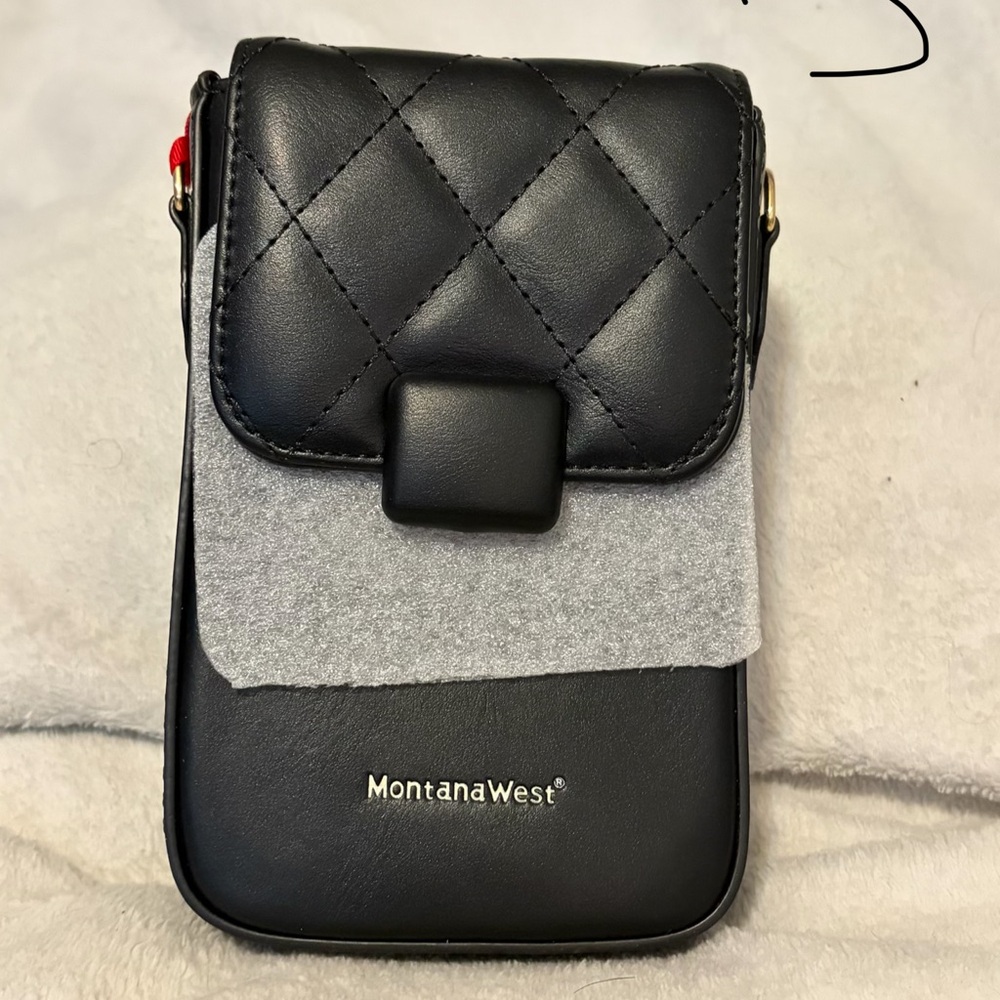 Montana West Black Quilted Top-Flap Crossbody Phone Pouch